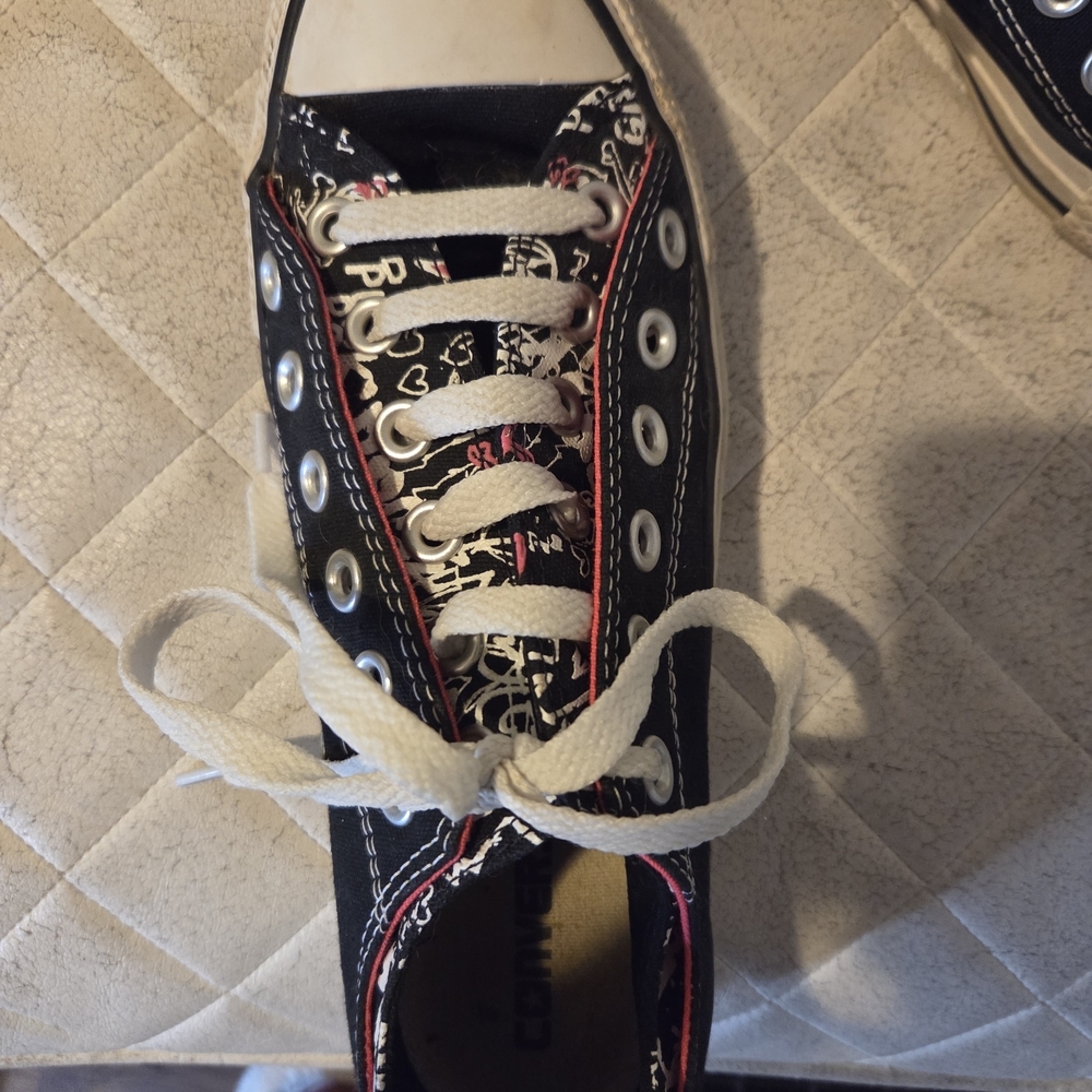 Converse Chuck Taylor Low TopCanvas Sneakers with Pink Punk Rock Girl Pattern - Picture 3 of 14